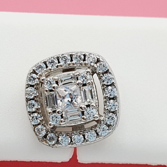 "925 Sterling Silver Cubic Zirconia Earrings, U19254568 - Picture 5 of 11